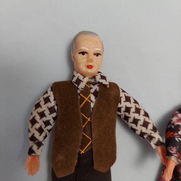 Vintage Thread Wrapped Dollhouse Dolls Couple Man Woman Grandfather Grandmother - Picture 6 of 10